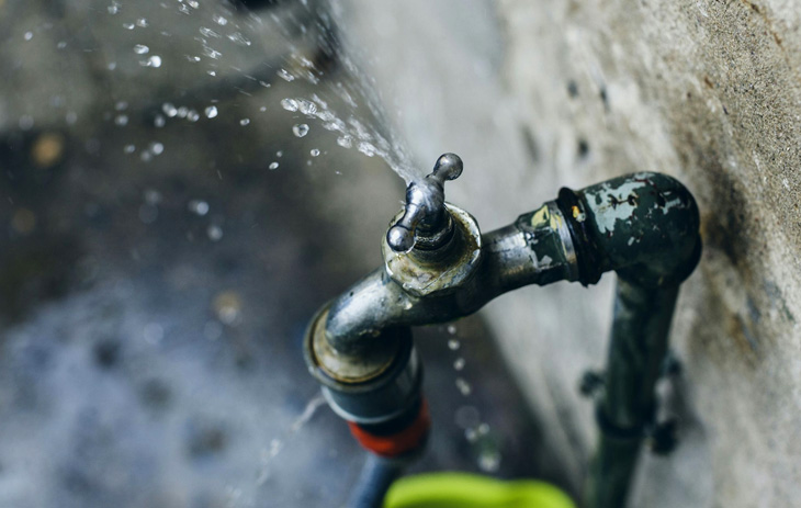 freshwater leakages